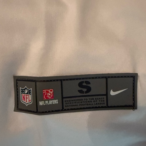 Authentic Kenny Pickett Steelers jersey - Picture 2 of 5